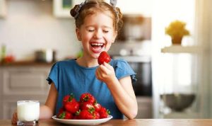 Makan Buah Sebelum Makan, Begini Manfaatnya untuk Kesehatan Anda