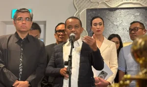 Nenek Meninggal Usai Antre LPG 3 Kg, Menteri ESDM Bahlil Lahadalia Minta Maaf
