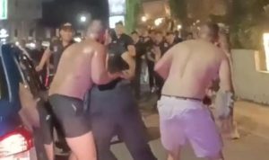 Perkelahian Bule vs Keamanan di Depan Finns Club Kuta Bali Viral di Media Sosial