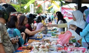 Serunya Tradisi Ngabuburit di Indonesia, Dari Berburu Takjil hingga Permainan Unik