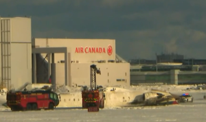 Tangkapan-layar-laporan-kecelakaan-pesawat-Delta-Air-Lines-di-Bandara-Internasional-Toronto-Pearson.png
