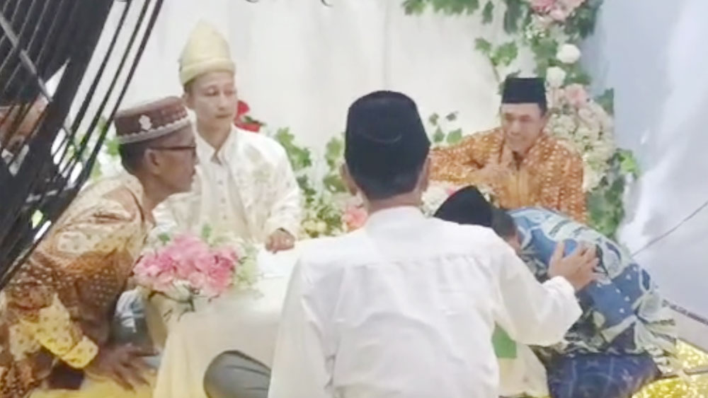 Tokoh Masyarakat Meninggal Dunia Saat Pimpin Doa Akad Nikah, Tamu Undangan Panik