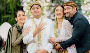 Tora Sudiro Siap Jadi Kakek, Putri Sulungnya Tengah Hamil Lima Bulan