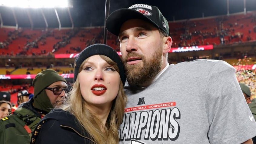Travis Kelce Habis-Habisan untuk Kado Valentine Mewah Taylor Swift