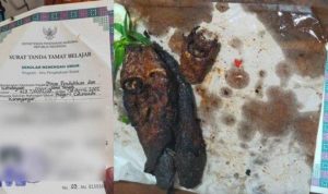Viral Jadi Bungkus Lele Bakar, Ijazah SMAN Colomadu Kembali ke Pemiliknya