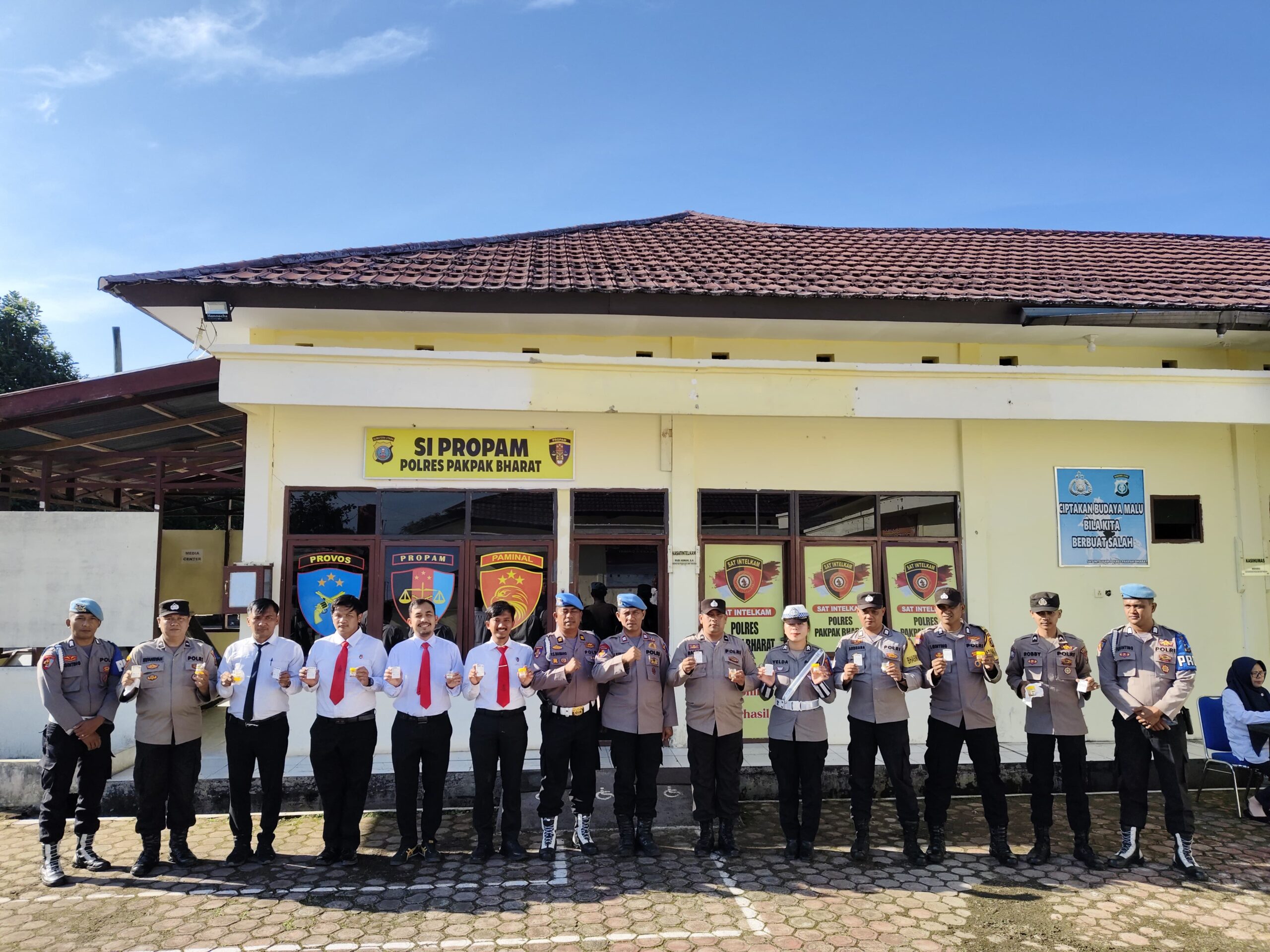 Propam Polda Sumut cek kelengkapan personil di Polres Pakpak Bharat.(Istimewa)