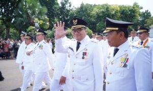 Bupati Deli Serdang dan Wakil Bupati Deli Serdang dr H Asri Ludin Tambunan MKed (PD) Sp PD dan Lomlom Suwondo SS periode 2025-2030.(Istimewa)