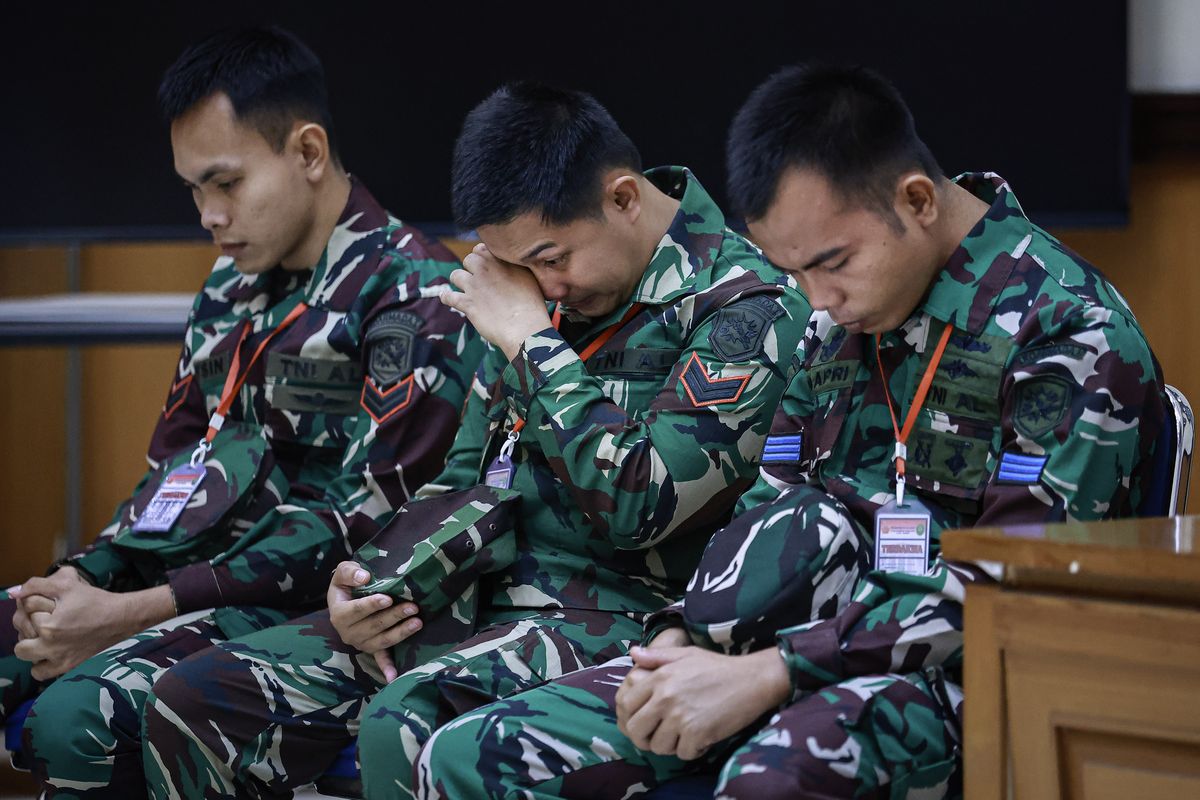 Tiga prajurit TNI AL terdakwa kasus pembunuhan bos rental mobil dan penadahan mobil