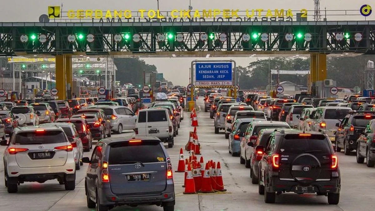2,1 Juta Kendaraan Tinggalkan Jakarta, One Way Nasional Diterapkan