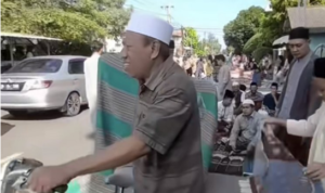 Warga di Sumenep Gelar Sajadah Sejak Sore Demi Ikut Sholat Tarawih