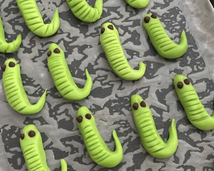 Kue Lebaran Gagal Setelah Dipanggang