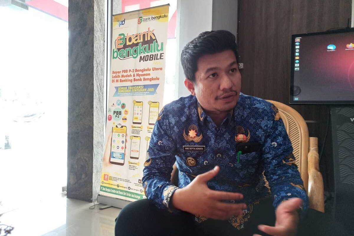 Bupati Bengkulu Utara, Arie Septia Adinata