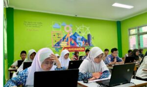 Siswa mengikuti Seleksi Masuk Madrasah Unggulan di MAN IC Pekalongan