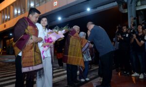 Gubernur Sumatera Utara (Sumut) Bobby Nasution bersama Wakil Gubernur Sumut Surya disambut Forkopimda dan Pj Sekretaris Daerah Provinsi Sumut Effendy Pohan di VIP Bandara Internasional Kualanamu.(Istimewa)