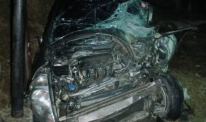 Kecelakaan Maut di Toba, Mobil Honda Jazz Tergelincir dan Hantam Truk