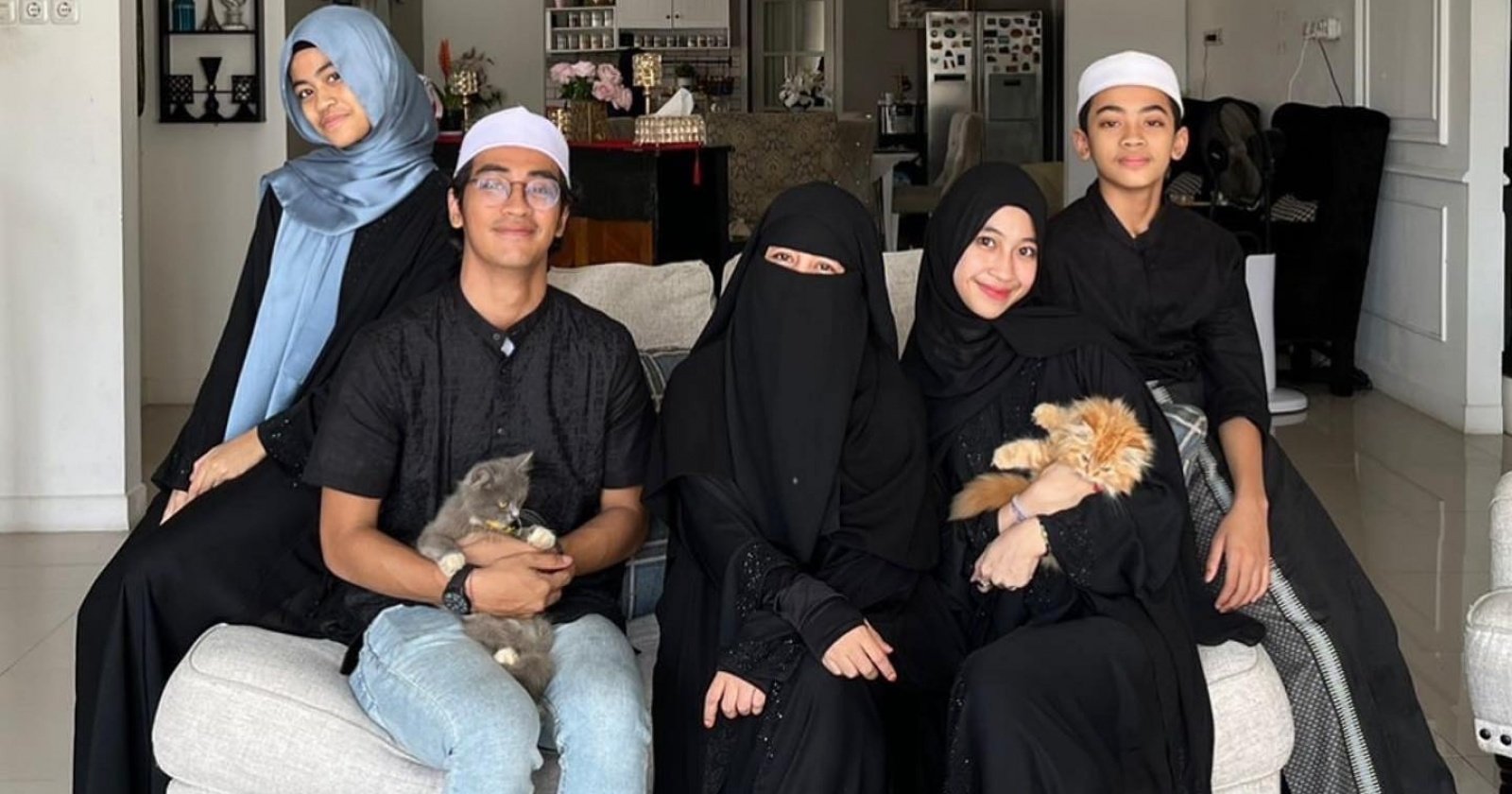 Padat Kegiatan Dakwah, Umi Pipik Tetap Prioritaskan Keluarga di Ramadan