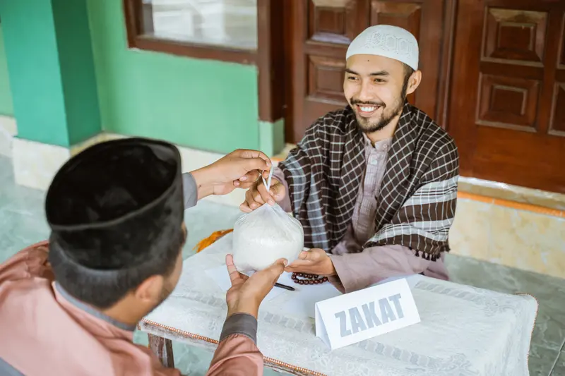 Perbedaan Zakat Mal dan Zakat Fitrah, Ketahui Ketentuannya
