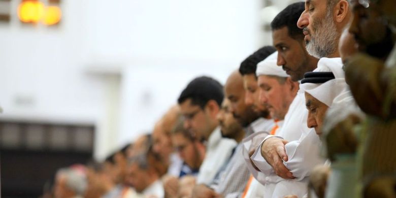 Tata Cara dan Niat Mandi Sunnah Idul Fitri 2025, Lengkap dengan Waktu Pelaksanaannya