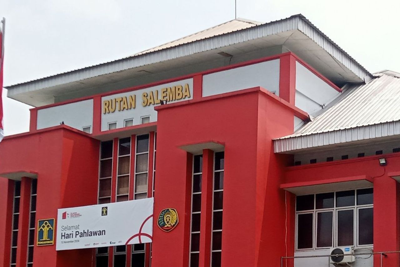 Viral Foto Diduga Napi di Rutan Salemba Main Ponsel, Begini Penjelasan Pihak Rutan