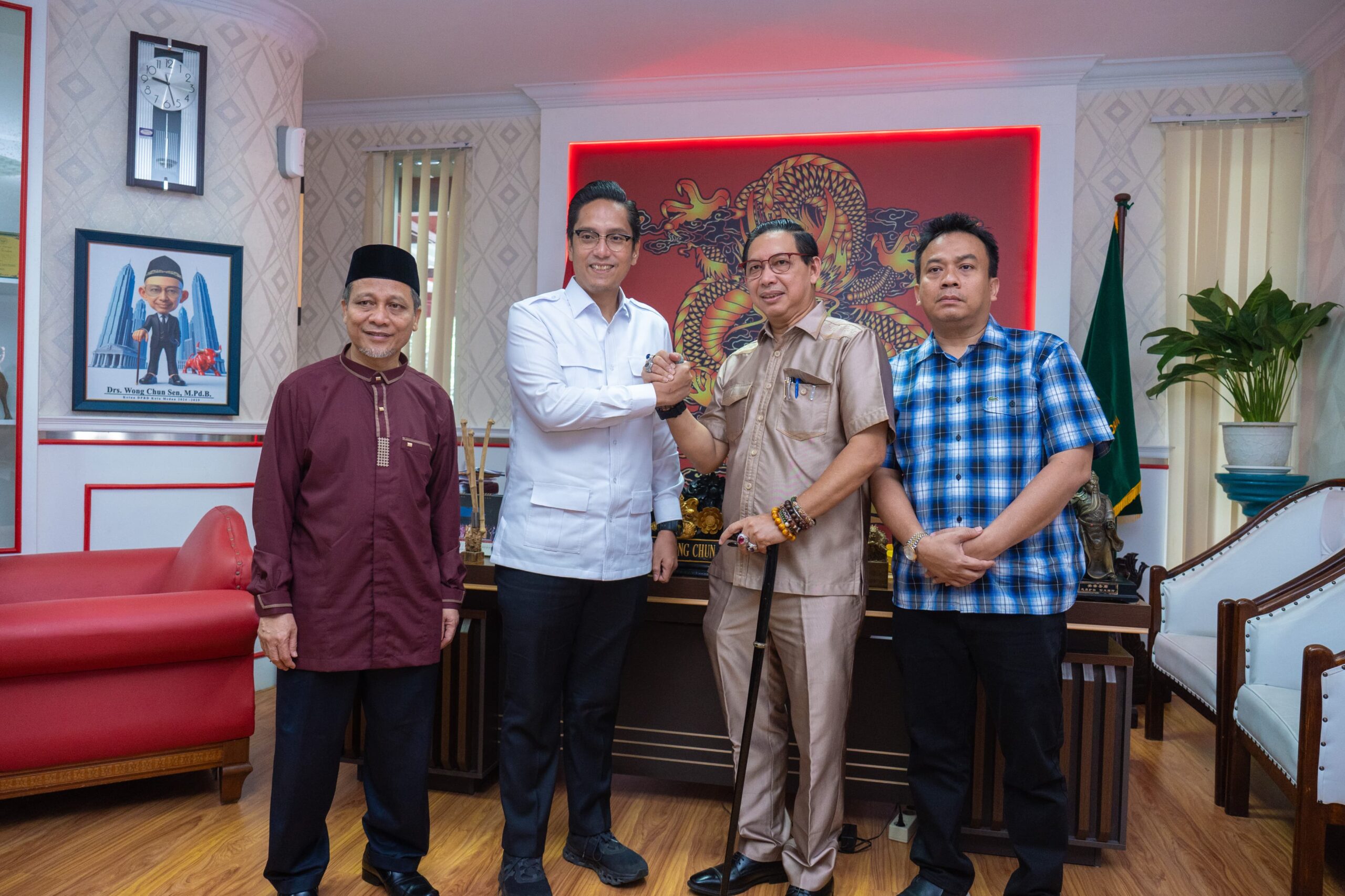 Wali Kota Medan Rico Wass saat silaturahmi ke Gedung Dewan, Rabu (5/3/2025). BP/erwan