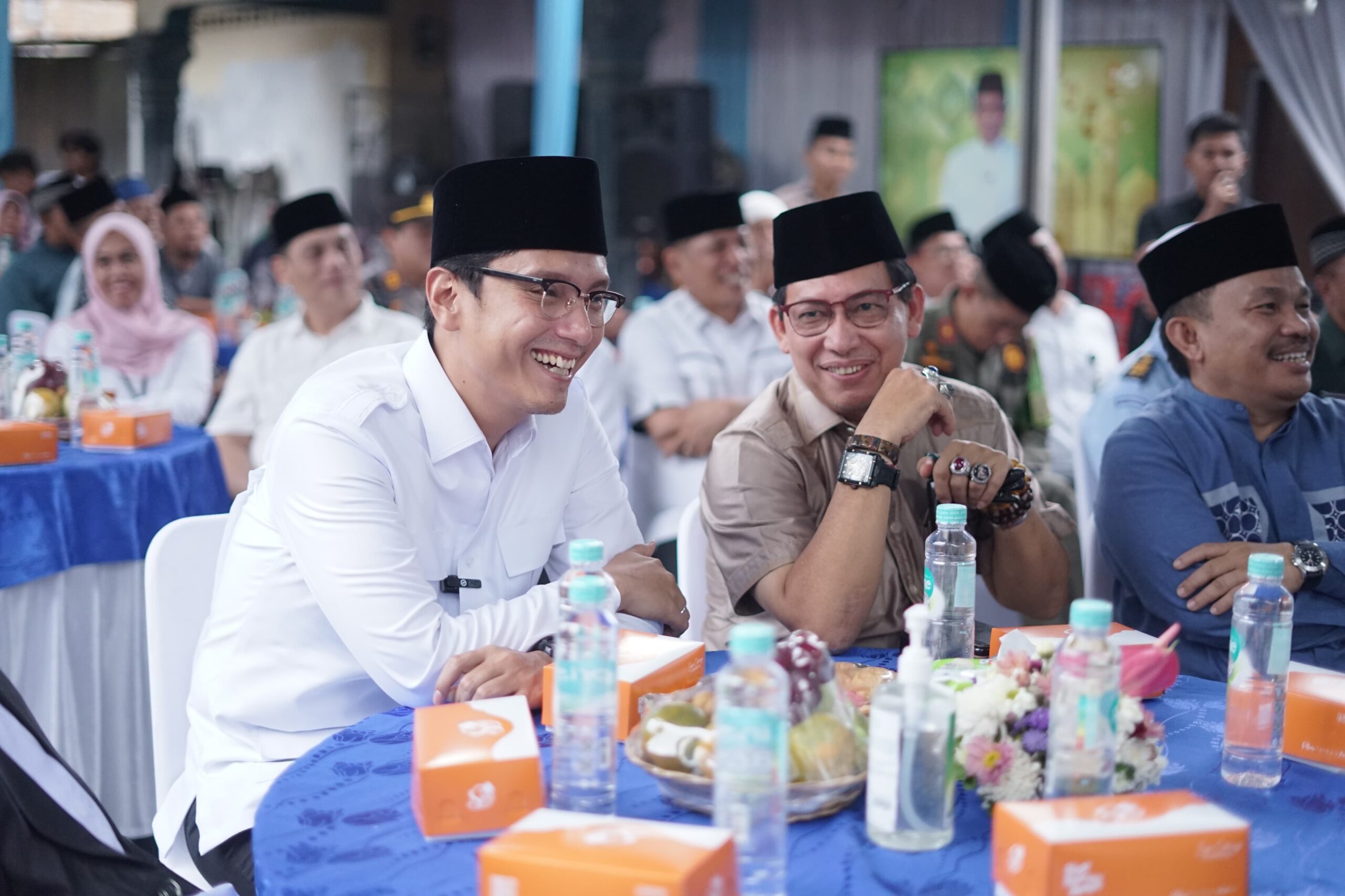 Wali Kota Medan Rico Waas saat safari Ramadhan pertama di masjid Al Iklasiyah Medan, Rabu (5/3/2025). BP/erwan