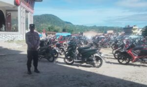 kepolisian mengamankan gereja.(Istimewa)