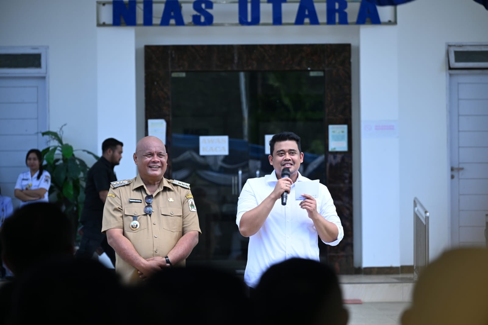Gubsu Bobby Nasution menginjak RS di Nias Utara.(Istimewa)