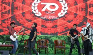 Usman Hamid and The Blackstones (kompas.com)