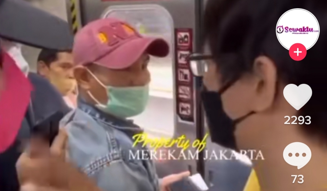 penumpang KRL jurusan Tanah Abang - Jatinegara (kompas.com)