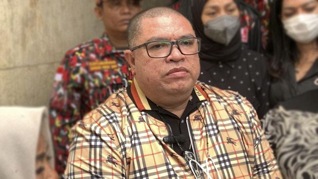 Drama kini beralih ke perseteruan Razman Arif Nasution dengan keluarga Vadel Badjideh