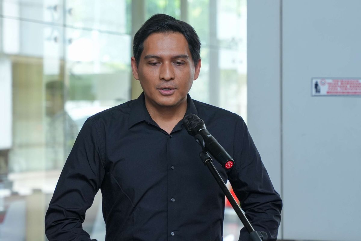 Bupati Indramayu terpilih, Lucky Hakim