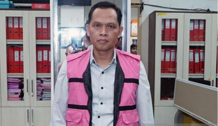 Terdakwa Zumri selaku eks Kadisbudparekraf Provinsi Sumut (kompas.com)