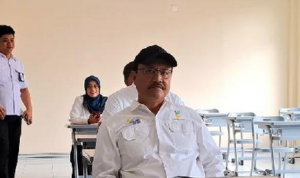 Menteri Sosial Saifullah Yusuf