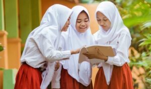 Ilustrasi siswa SD. Jadwal libur sekolah jelang Idul Fitri 2025.