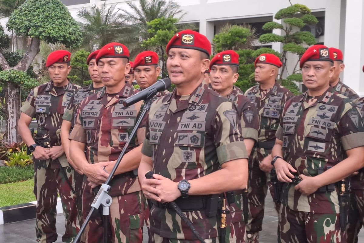 Danjen Kopassus Minta Maaf, Klarifikasi Soal Prajurit Berfoto dengan Tokoh Kontroversial
