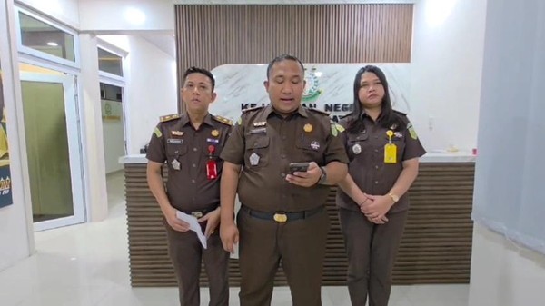 Korupsi Dana Desa Rp1,6 Miliar, Kejari Labuhanbatu Tahan Mantan Kades dan Bendahara