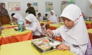 214 Siswa di Bogor Keracunan Makanan Program MBG, Badan Gizi Nasional Tetapkan Status KLB
