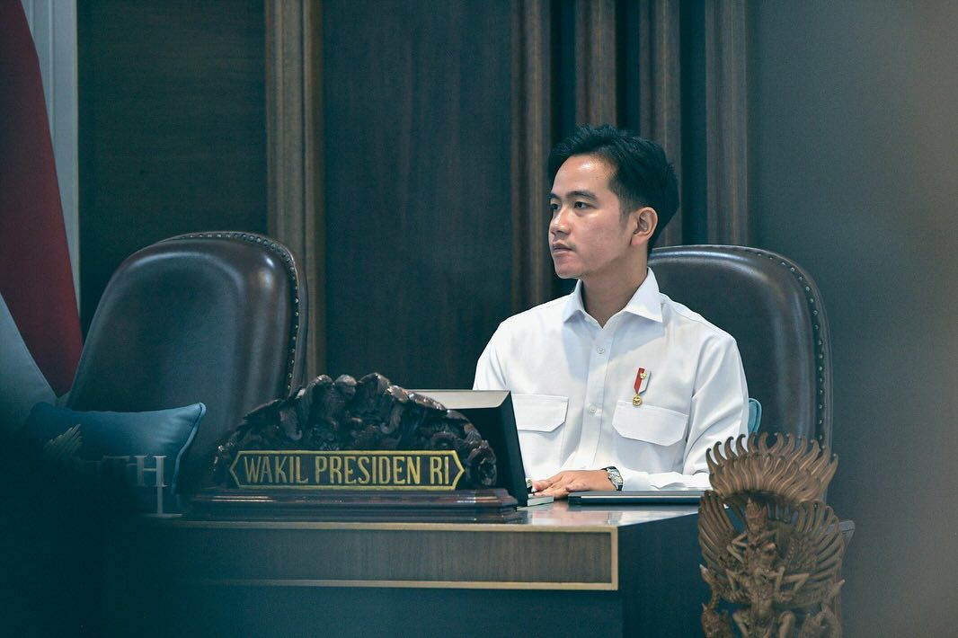 Forum Purnawirawan Desak Copot Gibran, Prabowo dan MPR Bereaksi