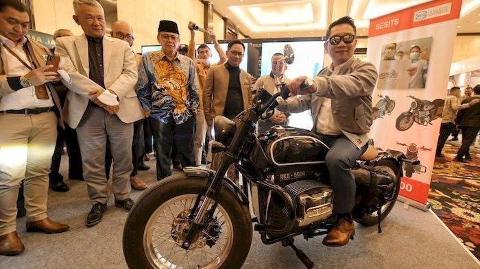 KPK Sita Motor Royal Enfield Terkait Dugaan Korupsi Ridwan Kamil