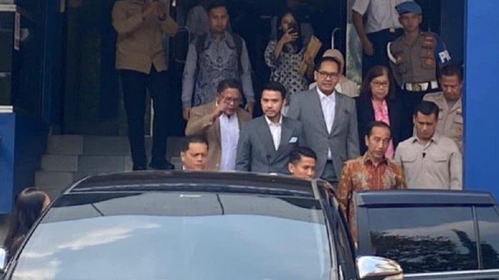 Laporkan Tuduhan Ijazah Palsu, Jokowi Tiba Bersama Kuasa Hukum di Polda Metro Jaya