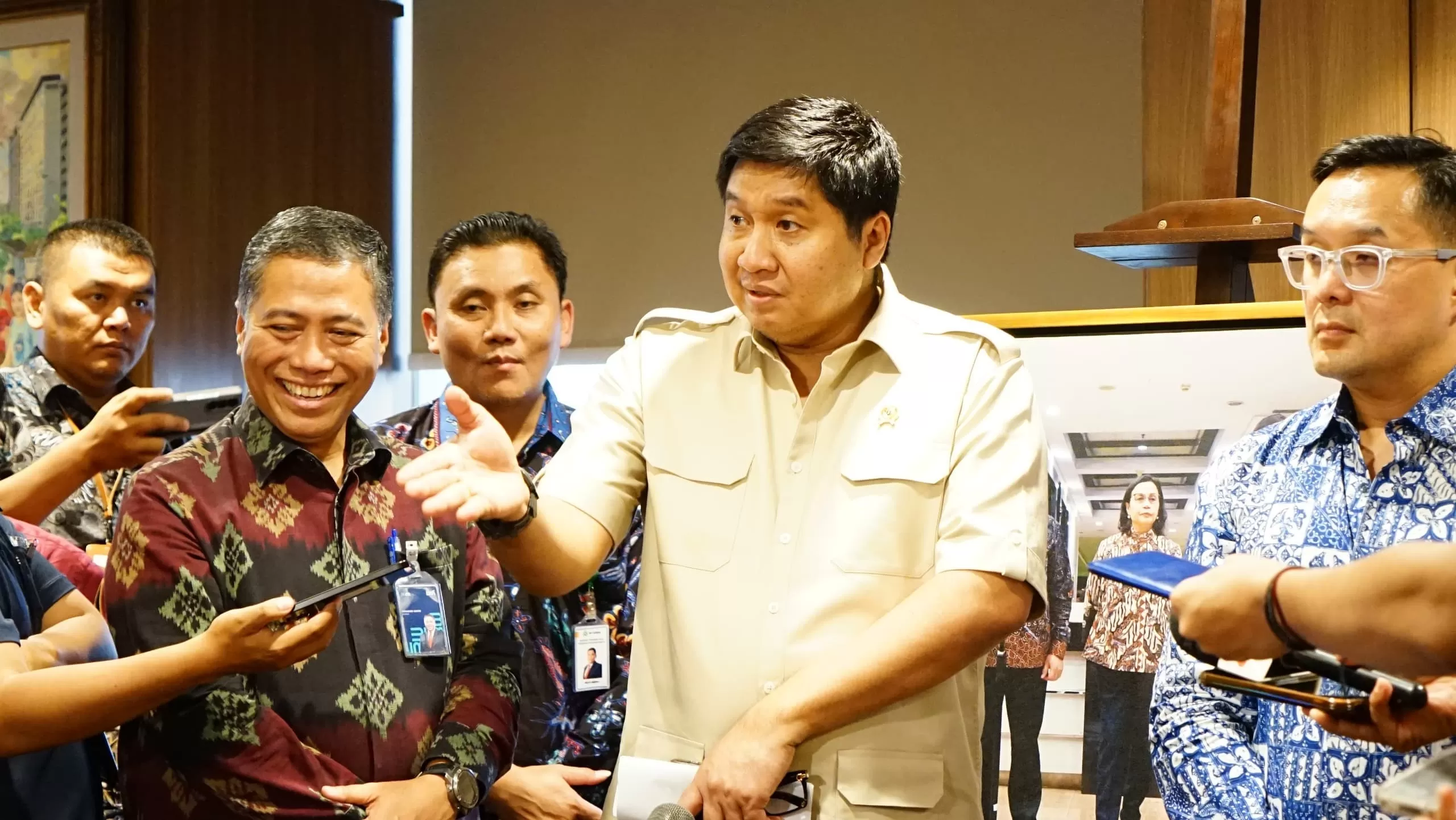 Menteri Perumahan Maruarar Sirait Usulkan Solusi untuk Menuntaskan Masalah Korban Meikarta