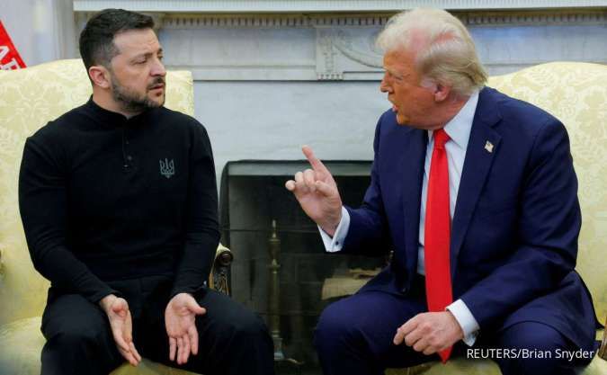 Presiden Amerika Serikat Donald Trump bertemu dengan Presiden Ukraina Volodymyr Zelenskiy (kontan.id)