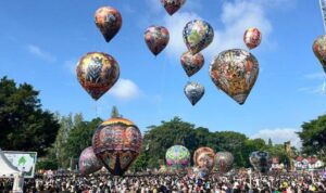 Ribuan Pengunjung Padati Festival Mudik 2025 di Wonosobo, 40 Balon Udara Mengudara