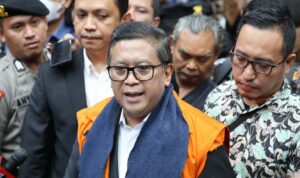 Ricuh di Sidang Kasus Suap Harun Masiku, Pendukung Hasto Usir Penyusup