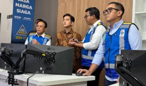 Wapres Gibran Tinjau Arus Balik Lebaran 2025 di Bekasi, Pastikan Lalu Lintas Tol Aman dan Lancar