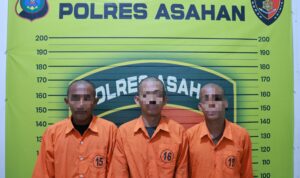 Pelaku yang diamankan petugas kepolisian.(Istimewa)