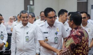 Wali Kota Medan Rico Wass saat acara entry meeting dengan BPK Perwakilan Sumut di Balai Kota Medan, Rabu (9/4/2025) BP/ist
