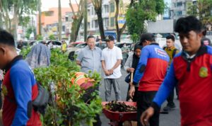Wakil Wali Kota Medan Zakiyudin Harahap saat di RSUD Pirngadi Medan. BP/ist