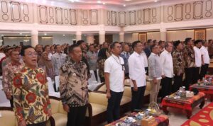 Bupati Tapsel Hadiri Sosialisasi Sekolah Rakyat dan Dialog Pilar Sosial