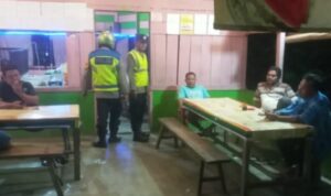Kepolisian memberikan pesan Kamtibmas kepada masyarakat.(Istimewa)